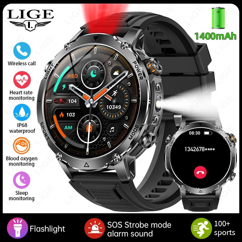 Panzwerk Smartwatch mit schwarzem Silikonarmband